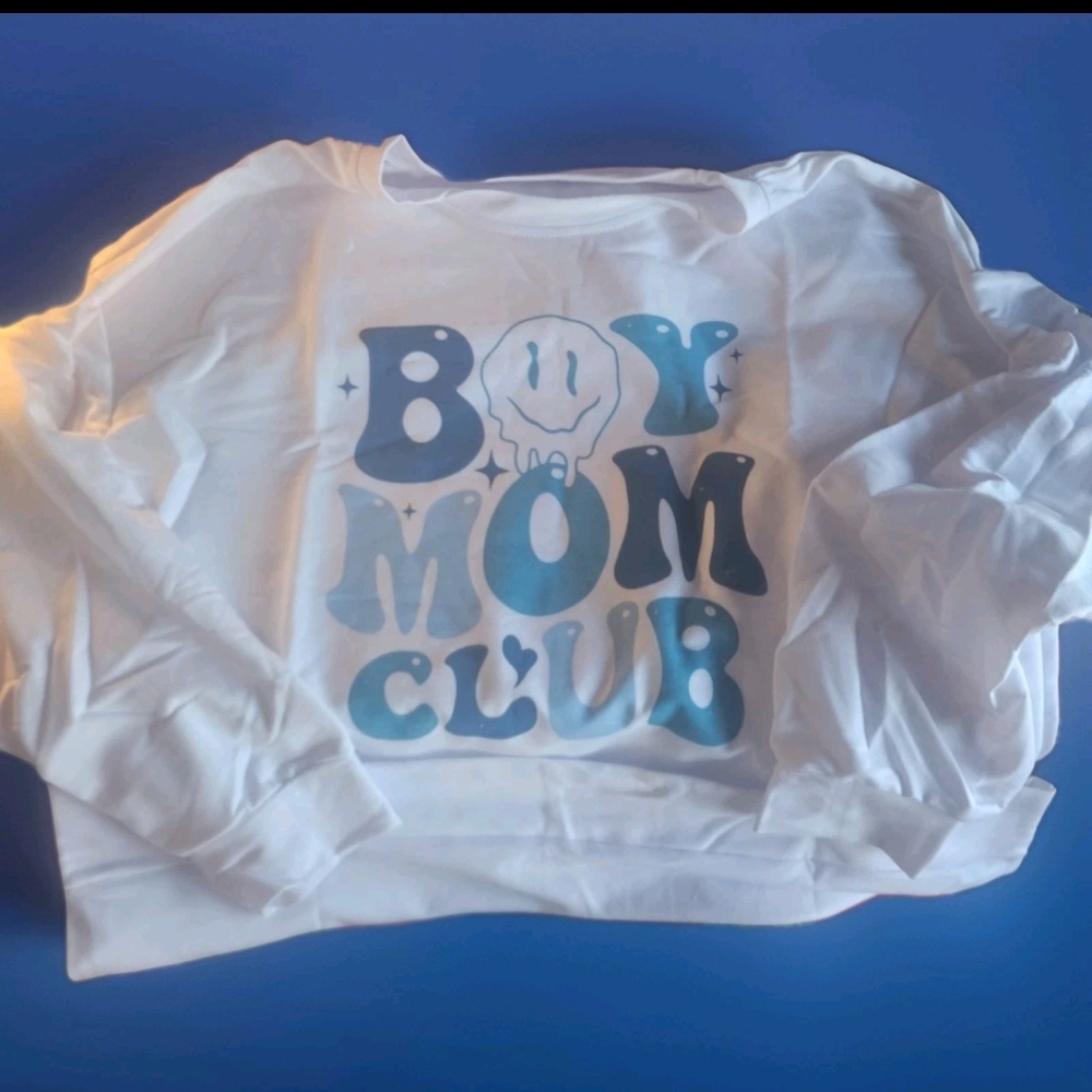 Boy Mom Club Graphic Sweatshirt - Blue and White XL PTP 25" -NWOT